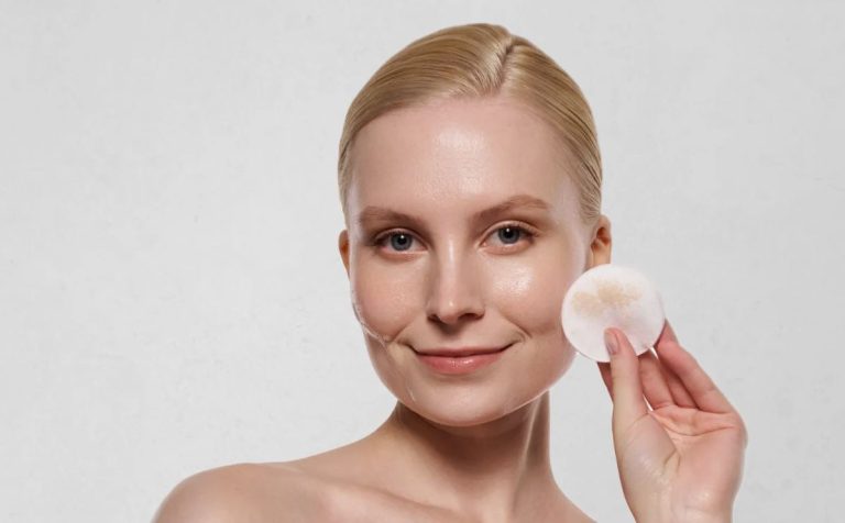 нужно ли смывать мицеллярную воду